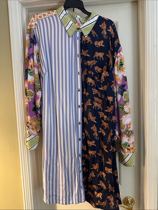 Maeve Tops - Mixed-Print Button-Down Tunic - Lavender Stripe & Navy Tiger